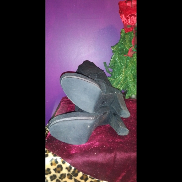 Nine West Black Suede Platform Boots - Picture 6 of 9